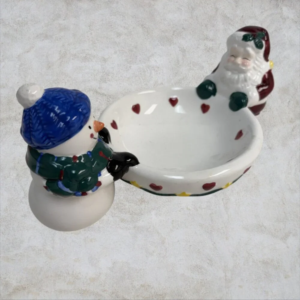 VINTAGE SERVEWARE -- Christmas Chip & Dip/Cheese Ball/Snack Bowl, Santa, Frosty